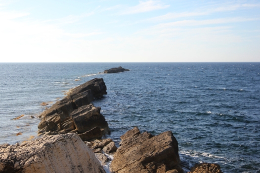 Widok na morze w okolicach Torre di Lygny